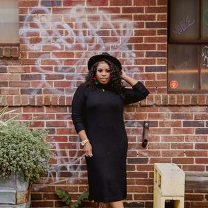 Meet your Posher, Chrissia